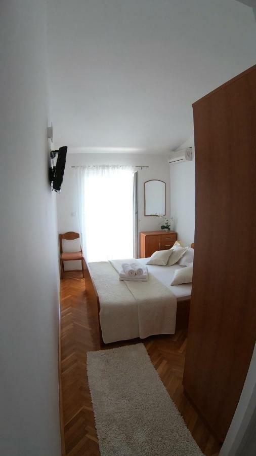 Apartamento Vanja II Tučepi Exterior foto